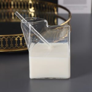 250ml Wholesale Breakfast High Temperature Resistant Microwaveable Japanese Style Square Household Glass Milk Box Yogurt Cup